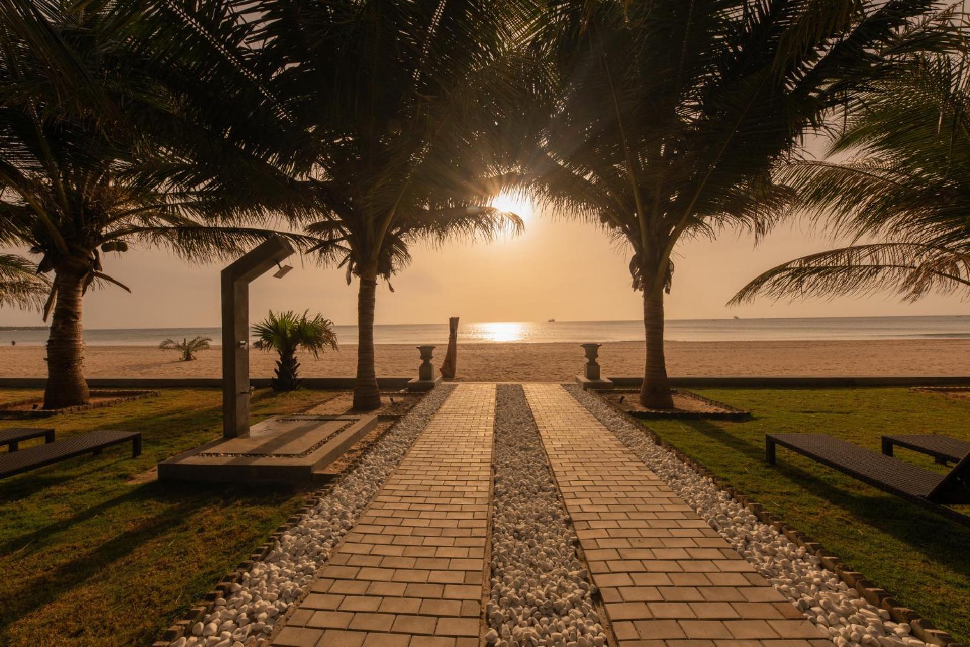 Uppuveli Beach By Dsk تريكونامالاي المظهر الخارجي الصورة