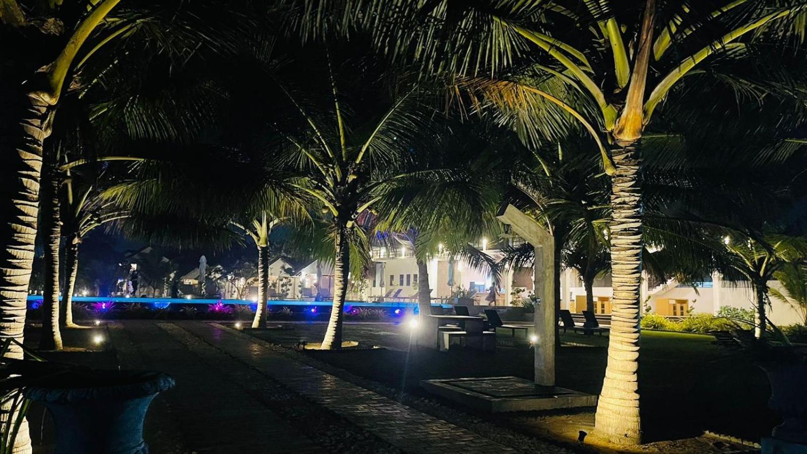 Uppuveli Beach By Dsk تريكونامالاي المظهر الخارجي الصورة